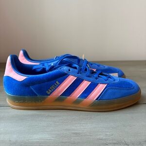 Adidas Gazelle Indoor Blue Semi Pink Velvet Shoes Women’s Sz 8.5 (IG6785)